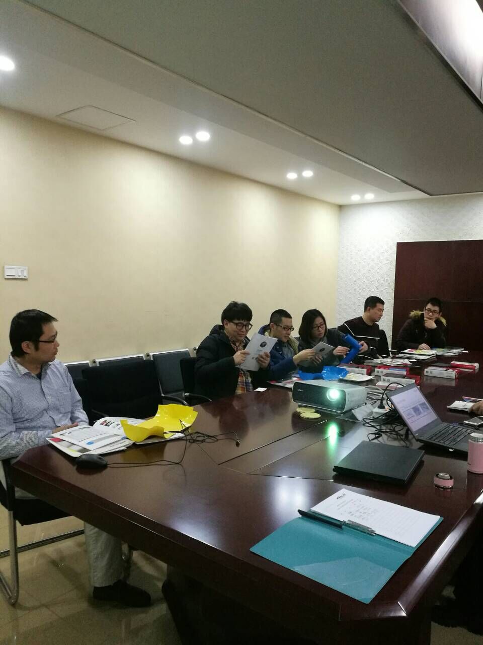 赢胜人——从未停止前行 赢胜人——从未停止前行